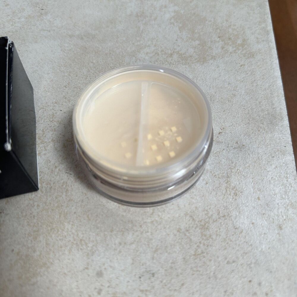 Bobbi Brown Sheer Finish Loose Powder Pale Yellow 0.35oz Face Makeup Setting - Picture 6 of 6